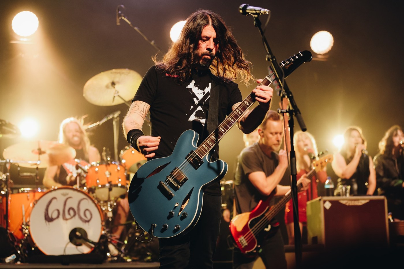 Foo Fighters pull out of Conn. music festival amid Dave Grohl scandal