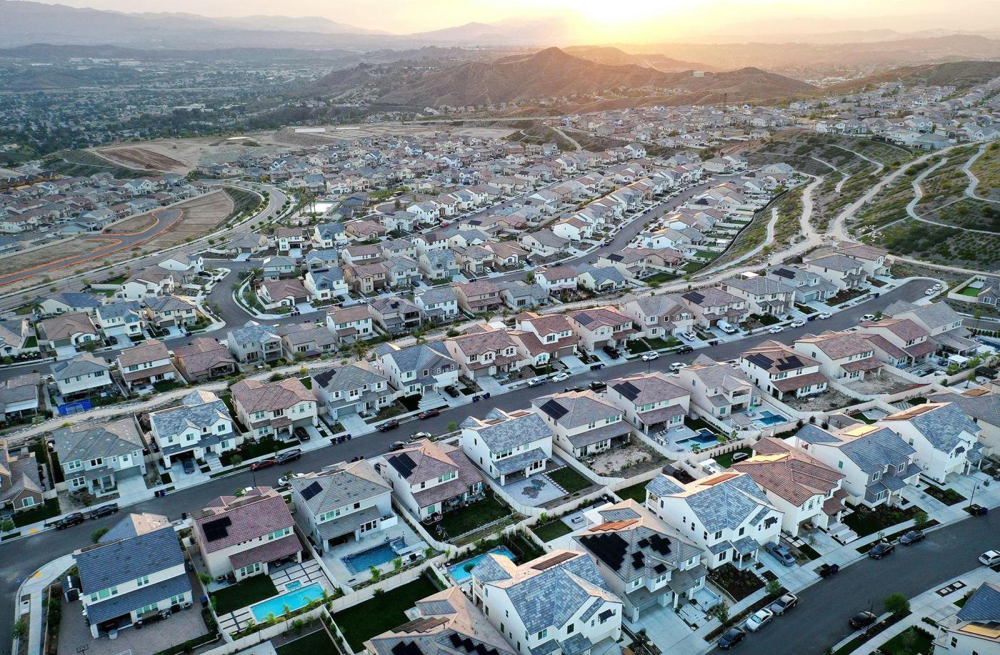 California housing to see stronger sales, rising prices in 2025, Realtors forecast