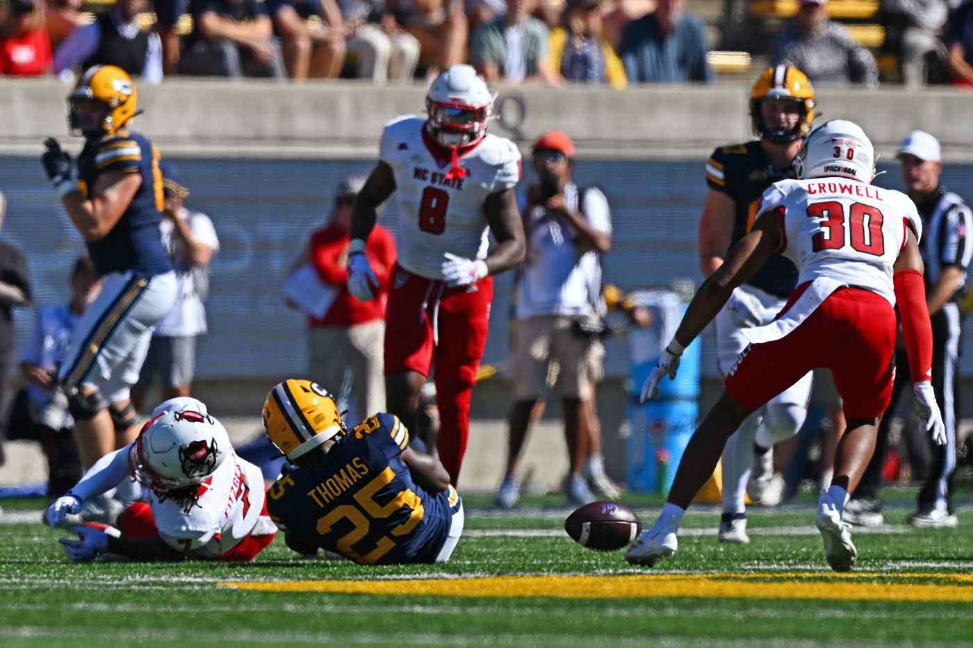 Cal’s kicker troubles — and rough entry to ACC — continue in another nail-biting loss to NC State