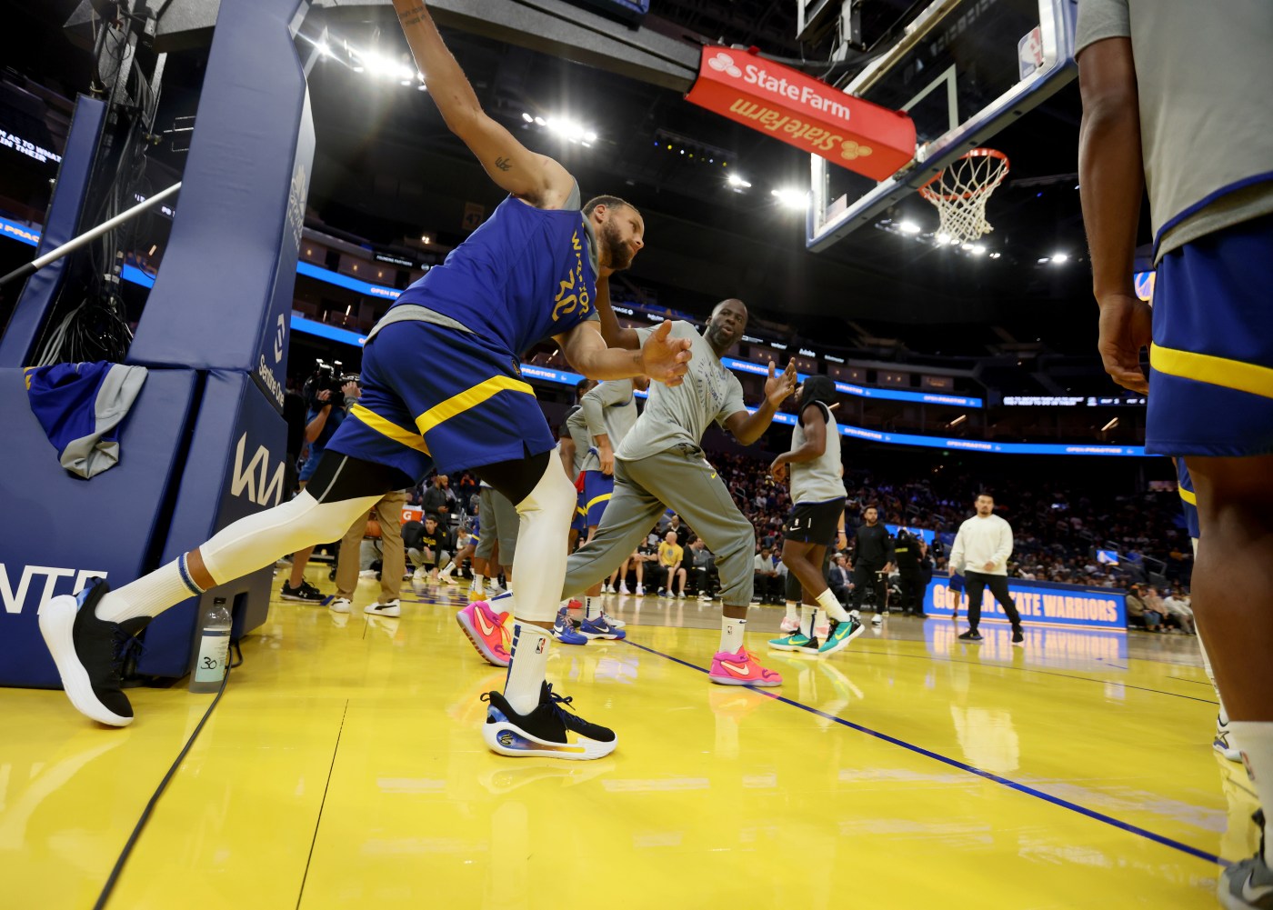 Ahead of preseason finale, Warriors still have too many players