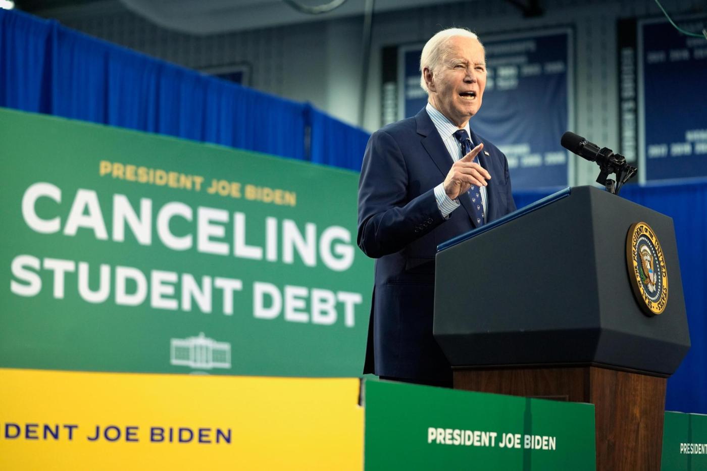 Biden’s student loan cancellation free to move forward as court order expires