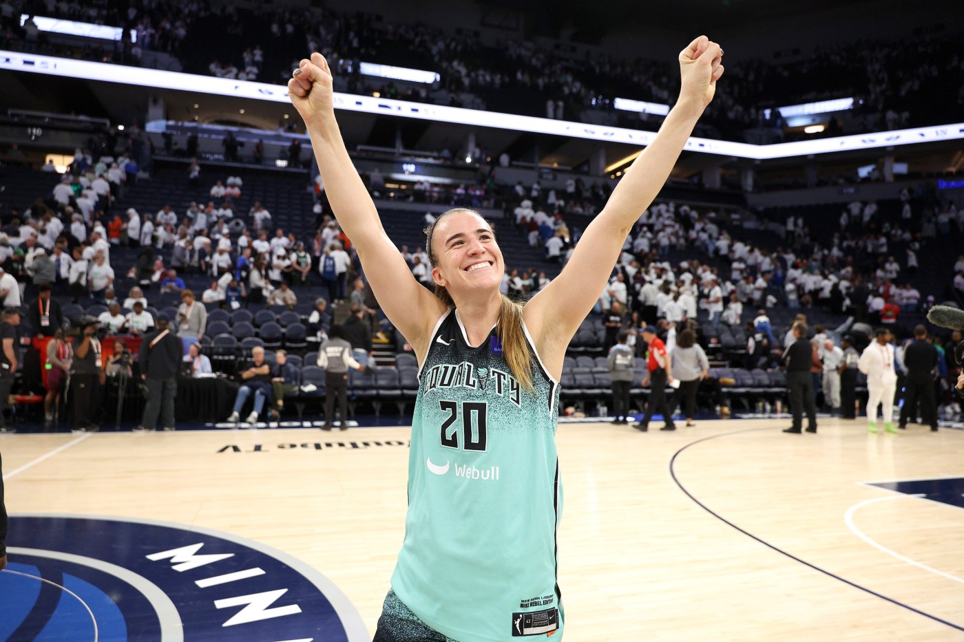 Ionescu’s 3-pointer with 1 second left gives Liberty 80-77 win over Lynx and 2-1 lead in WNBA Finals