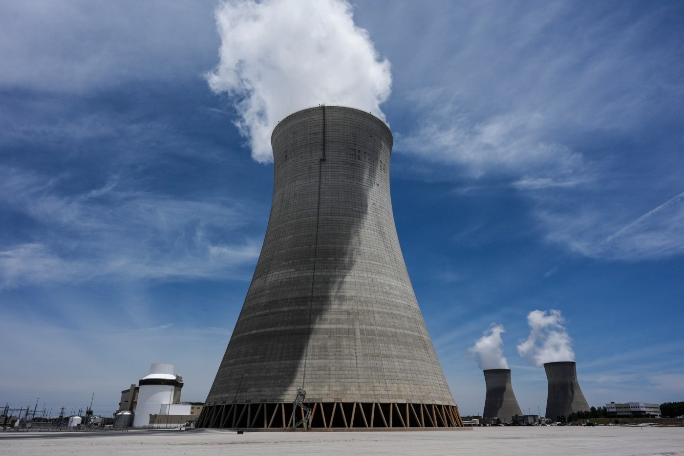 Silicon Valley has a plan to save humanity: Just flip on the nuclear reactors