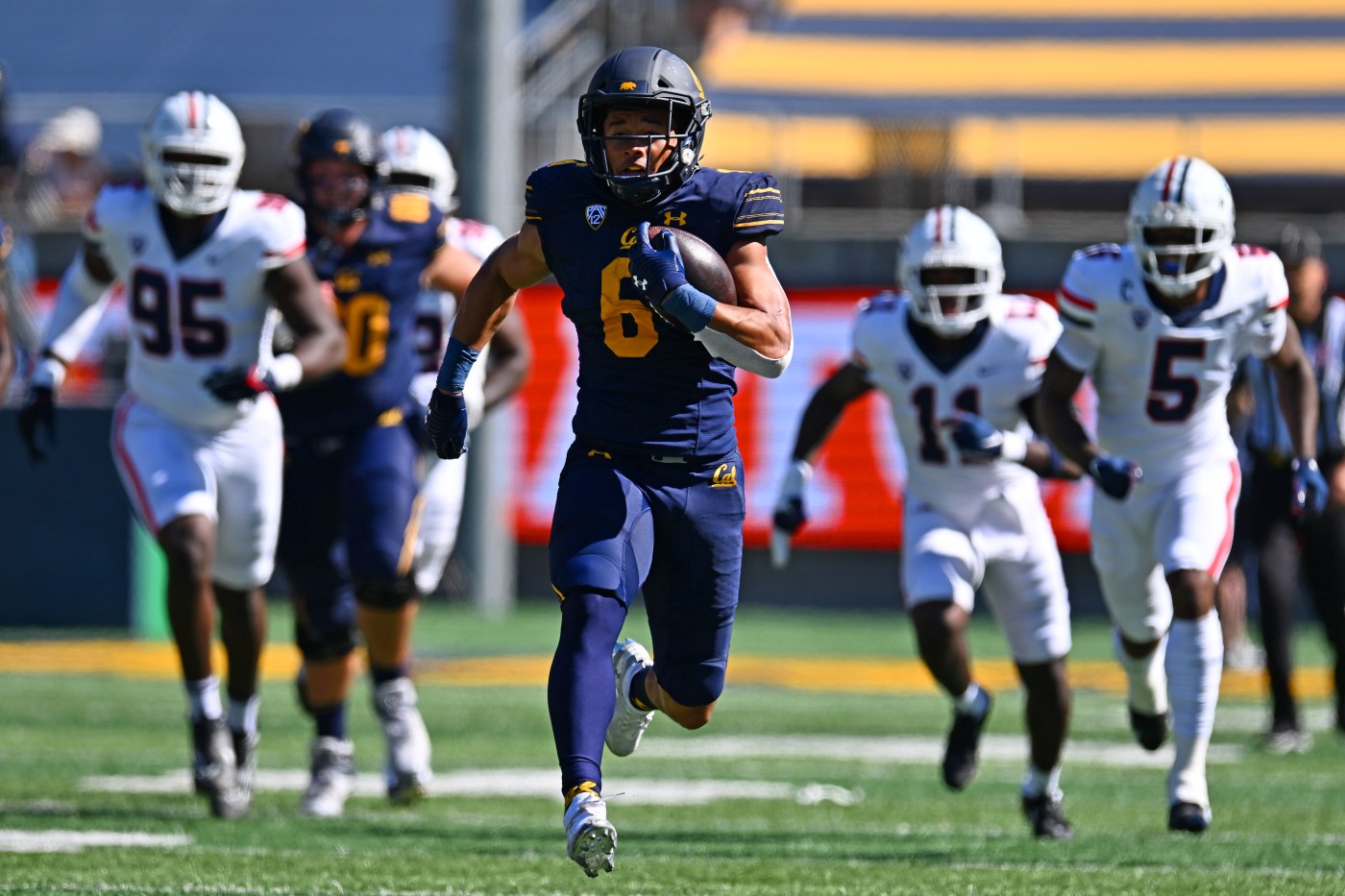 Cal running back Jaydn Ott announces he’s coming back for his senior season