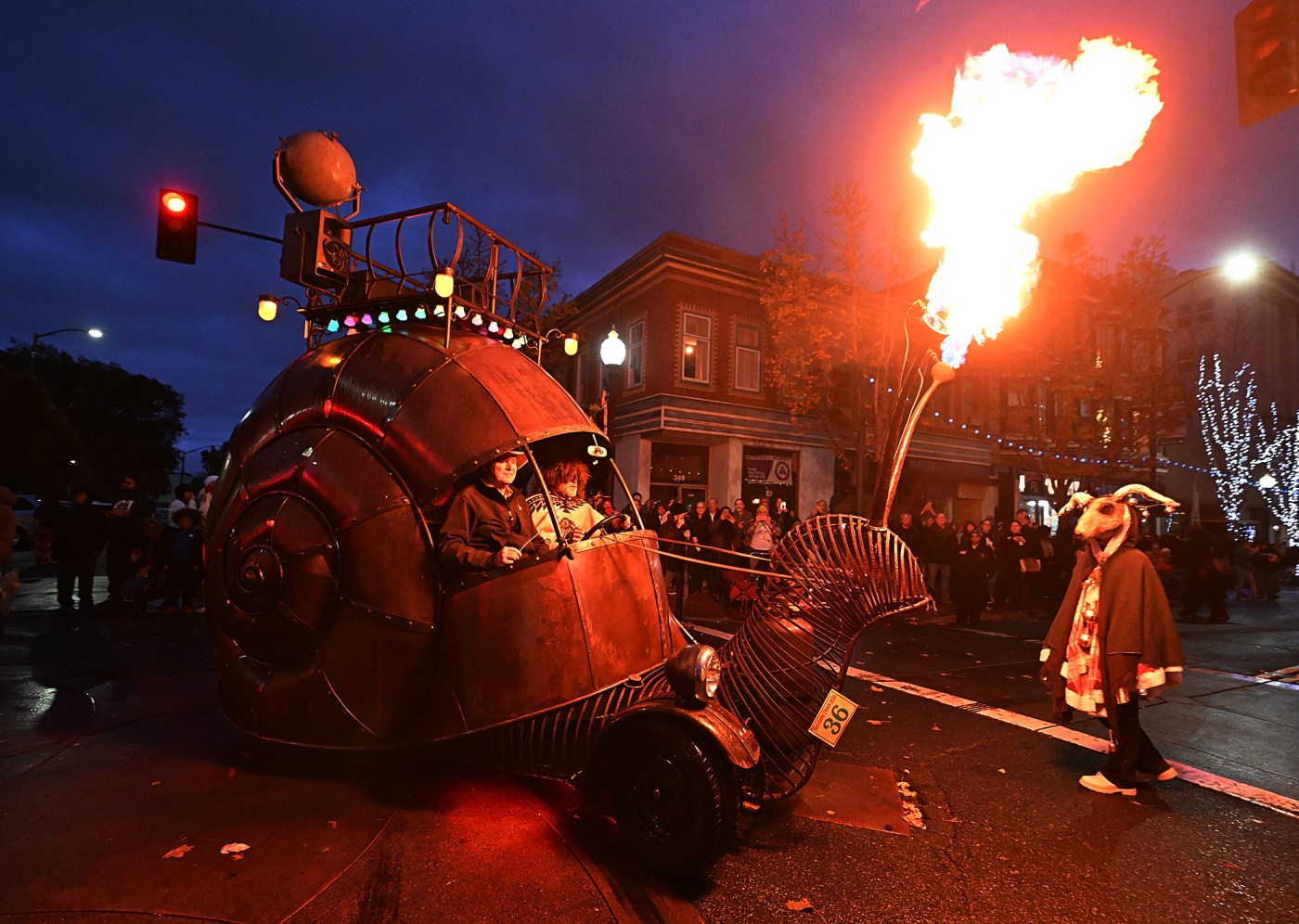Mad Hatter Holiday Festival returns to Vallejo
