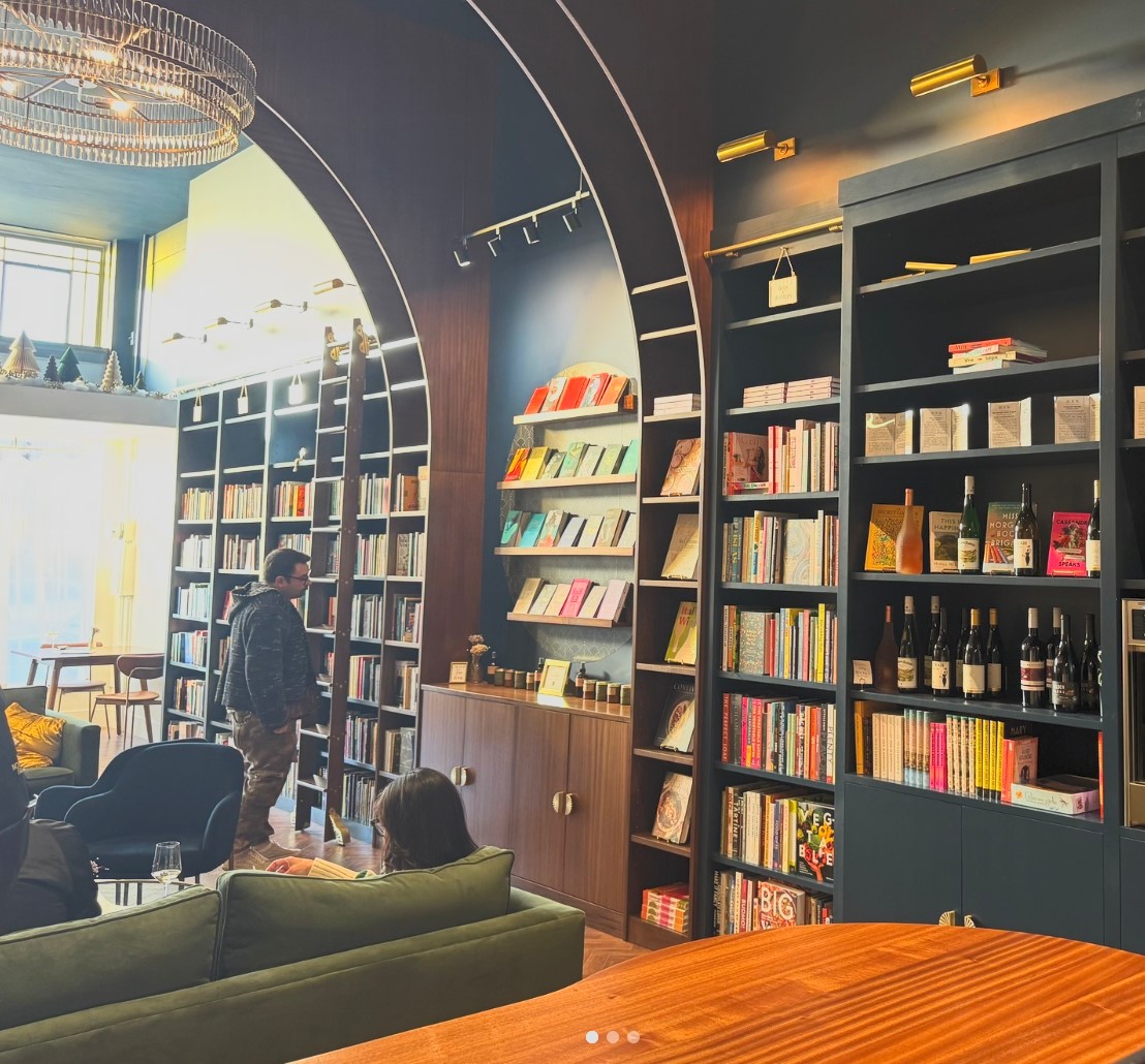 An elevated bookstore/wine bar opens in Berkeley