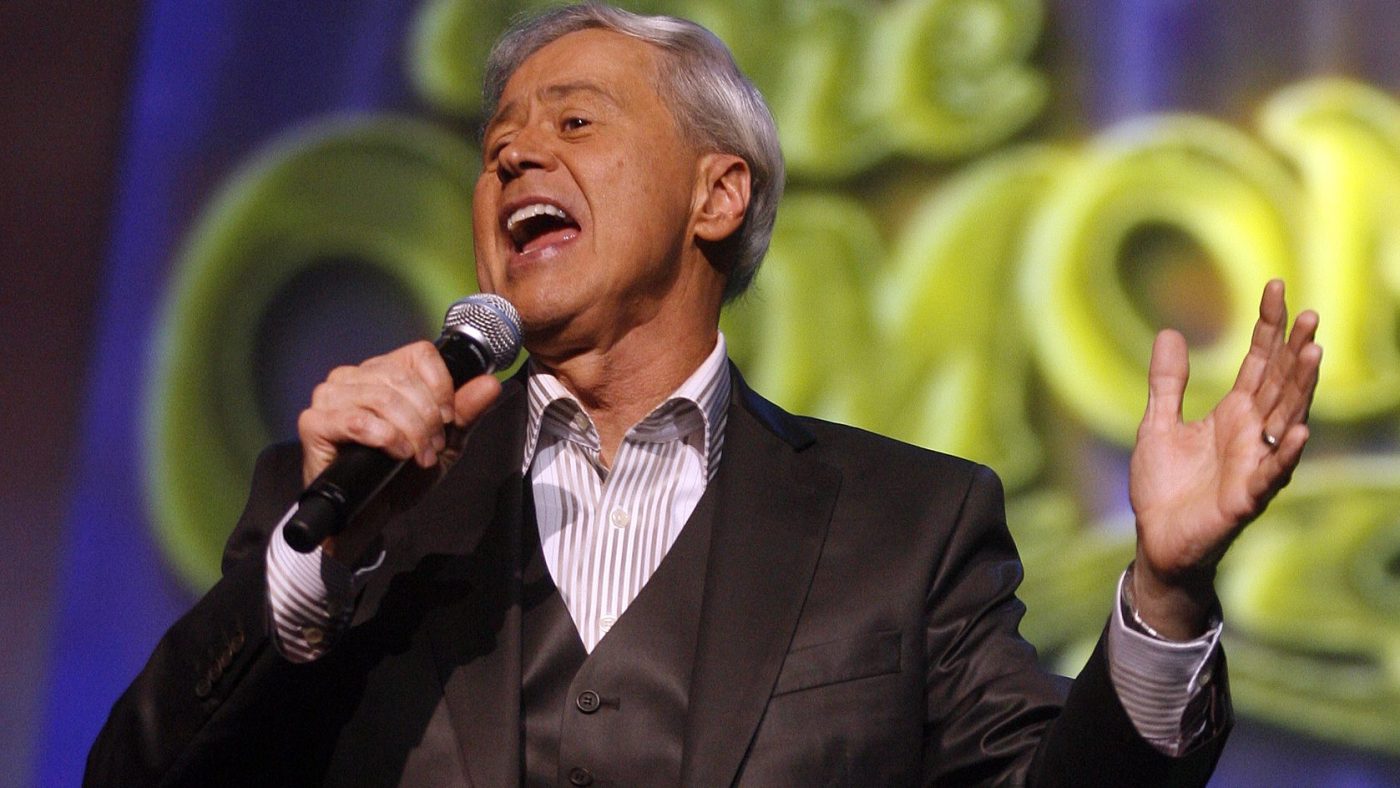 Wayne Osmond, singer and guitarist for The Osmonds, is dead at 73