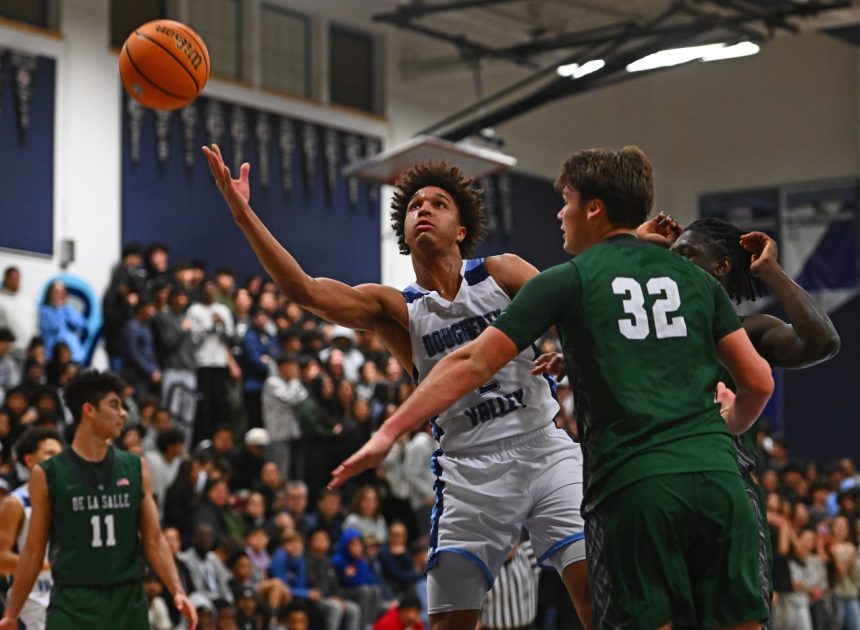 Dougherty Valley gets statement win over De La Salle behind electric performance from Jalen Stokes