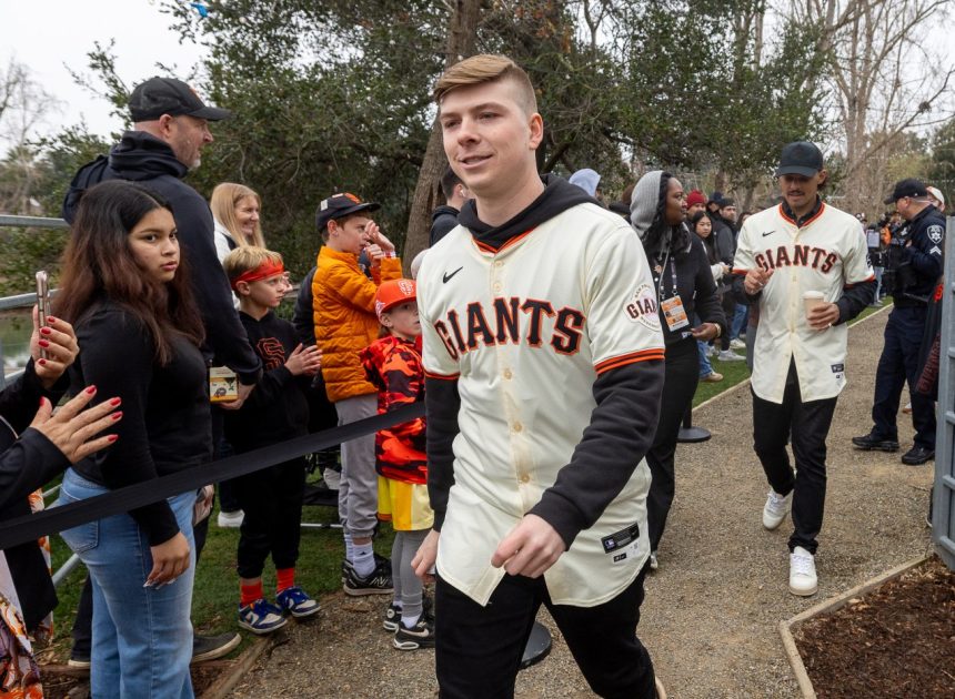 SF Giants’ Harrison, Hicks aiming to take steps forward in 2025