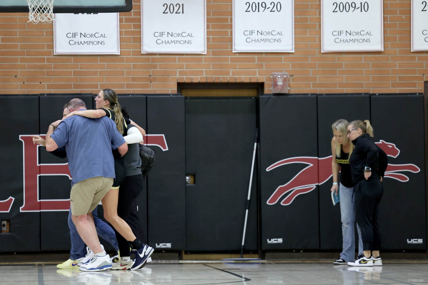 Star basketball player McKenna Woliczko suffers season-ending knee injury