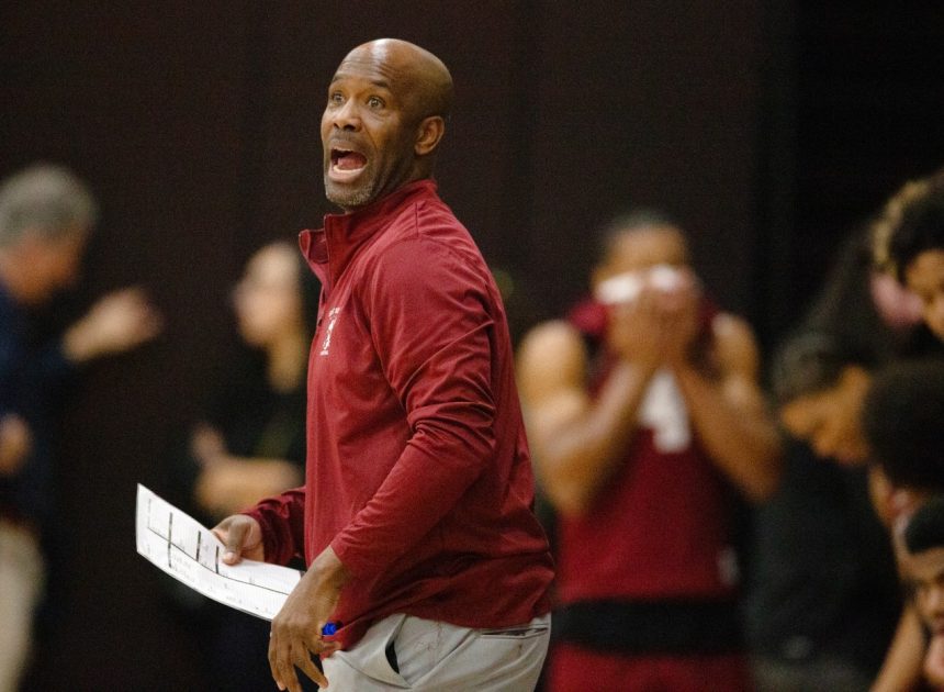 Prep Spotlight: East Bay basketball team follows lead of its new coach