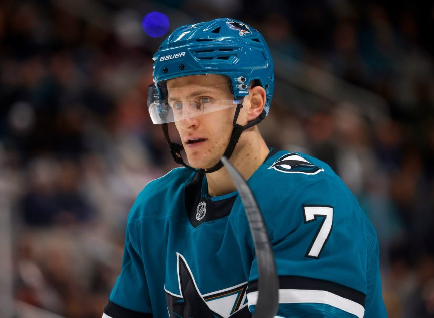 Sharks put Sturm on injured reserve, claim forward on waivers from Flames