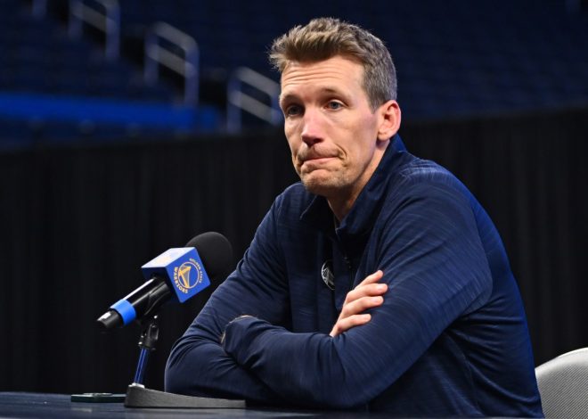 Moore: The Warriors need GM Dunleavy to let it fly. Here are their top players to pursue at the trade deadline