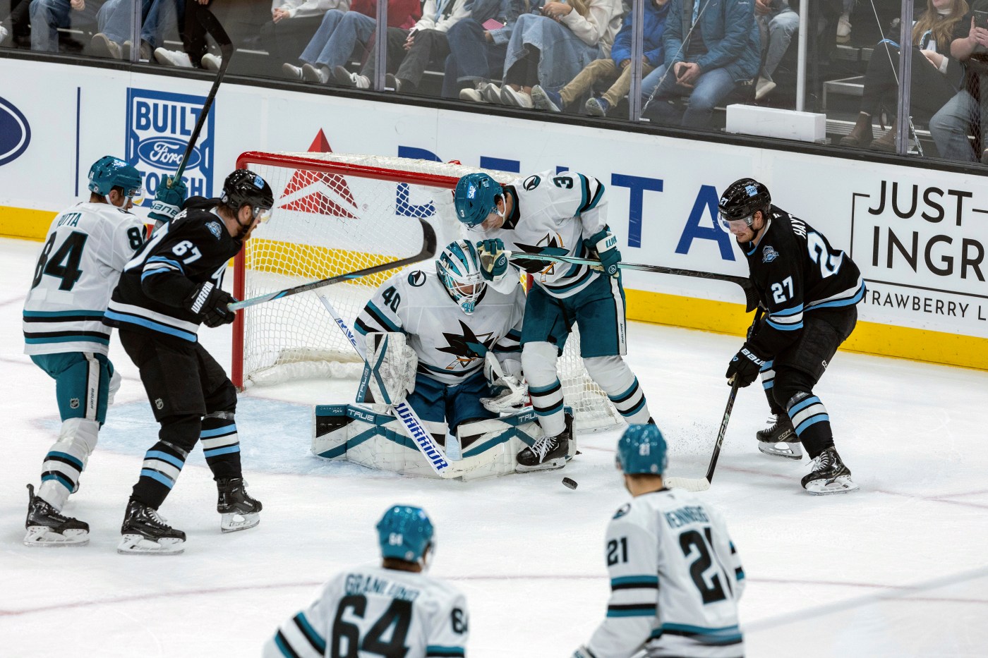 Sharks lament another close loss, but they’re leaving themselves no room for error