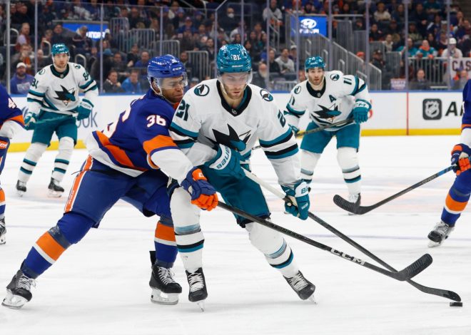 Sharks’ meager offensive output continues in loss to Islanders