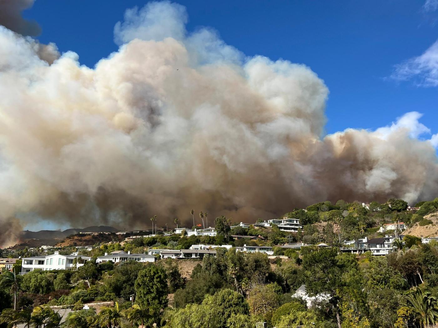 Winds picking up in Southern California and at least 2 new fires break out