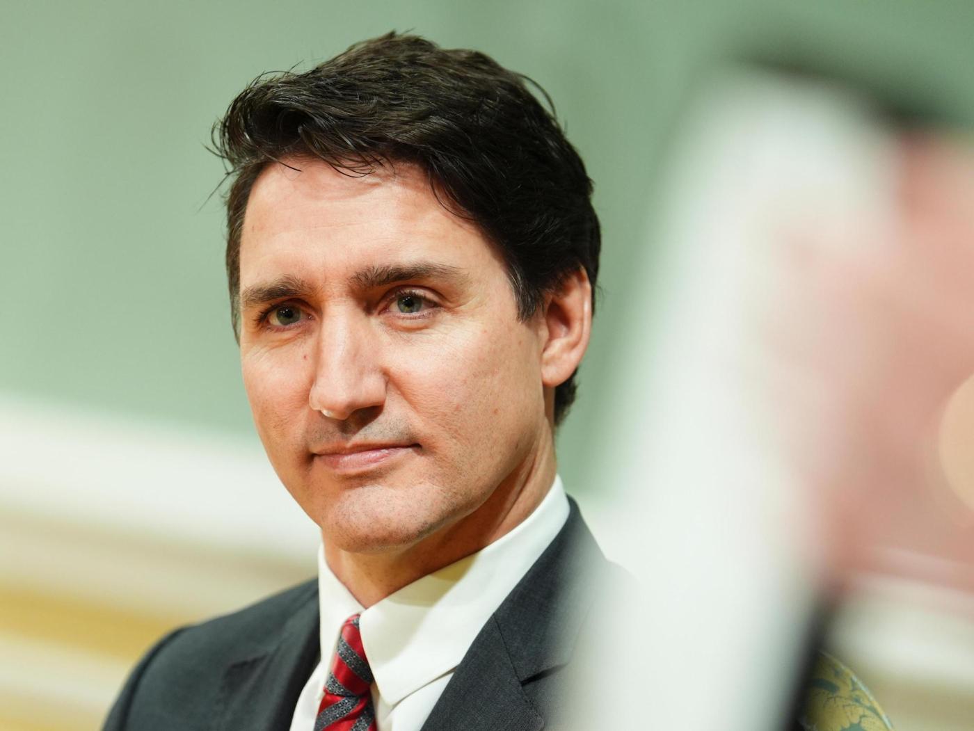 Canadian Prime Minister Justin Trudeau announces his resignation