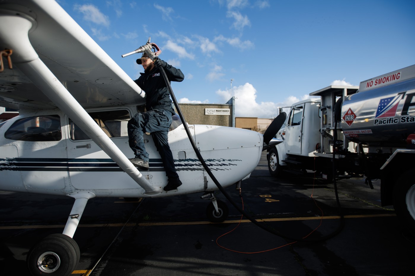 Bay Area aviators face safety issues, other hurdles in meeting unleaded fuel mandate