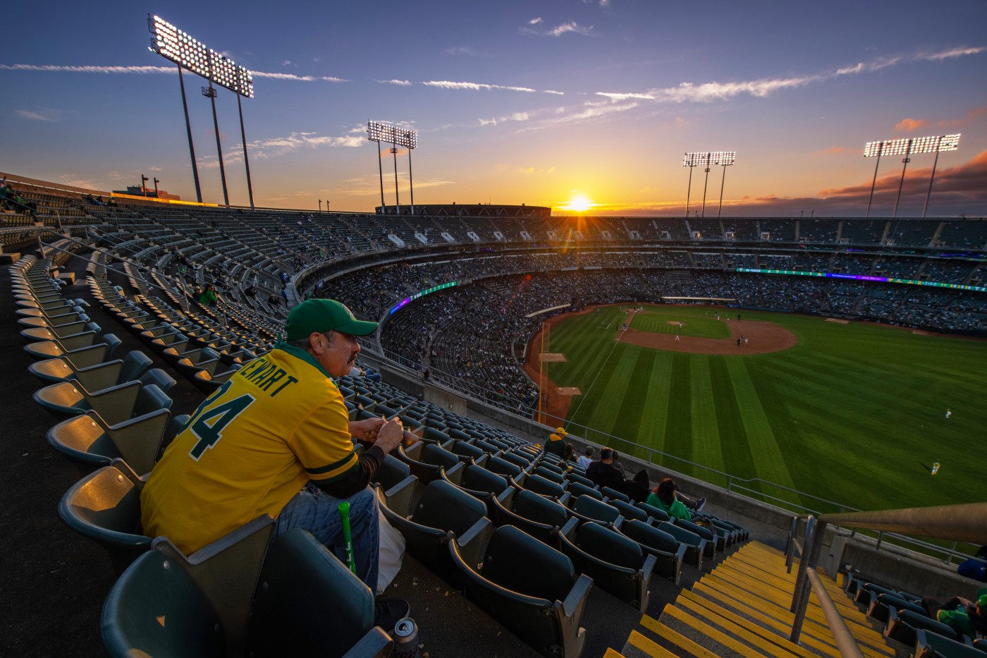 Oakland Coliseum buyers closing in on Alameda County’s approval of massive sale