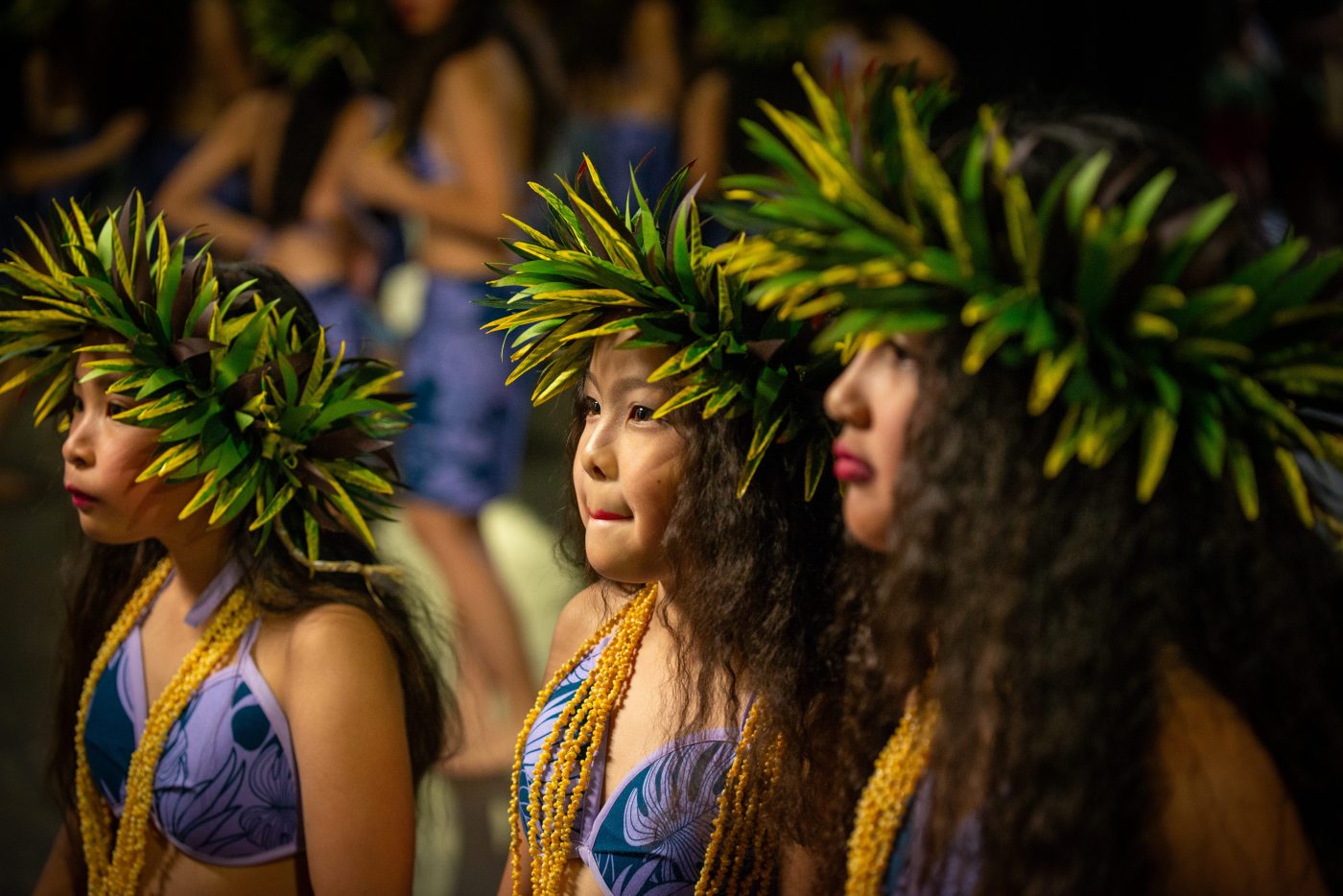 Young dancers connect with Polynesian roots before Warriors game