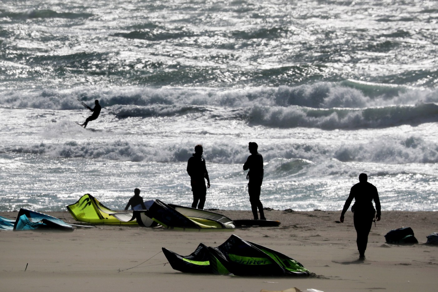 Harsh winds, big surf to give way to calm and sunny Bay Area weather conditions