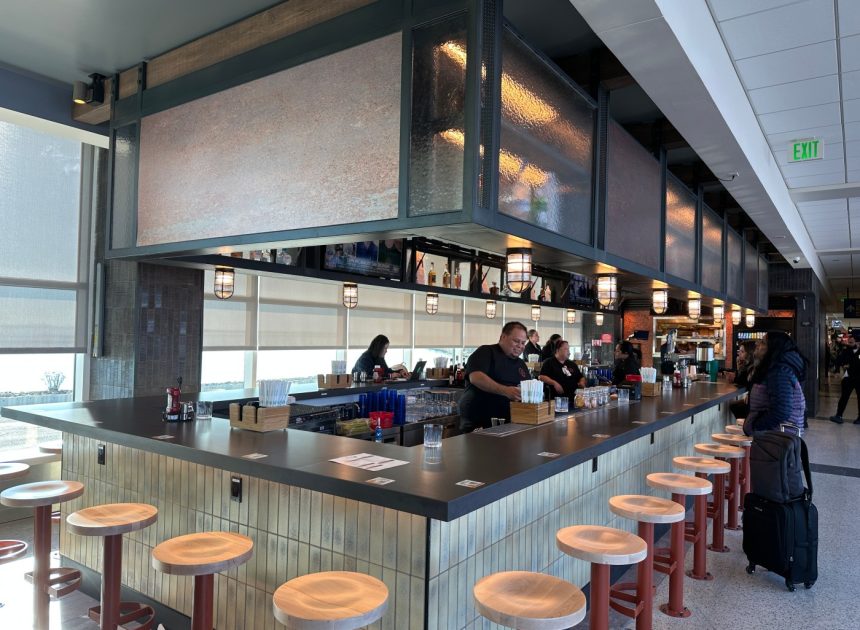 Forge Pizza lands at the Oakland Airport, challenging A16 pizza