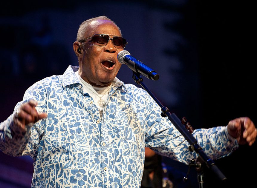 ​Sam Moore dies at 89; singer with duo Sam & Dave had lasting hit with ‘Soul Man’