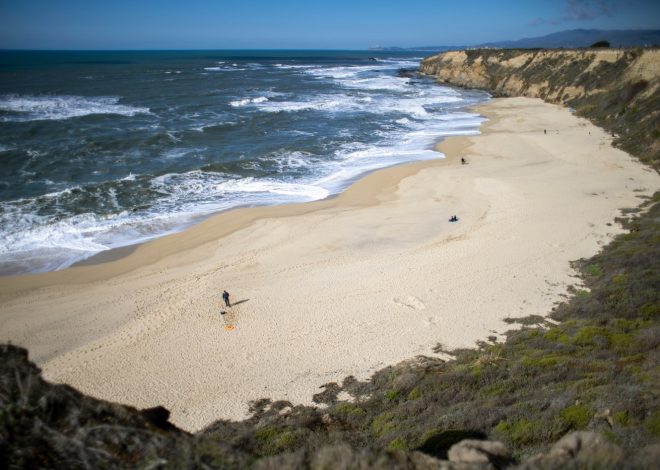 Man, 8-year-old boy die after being pulled from ocean near Half Moon Bay