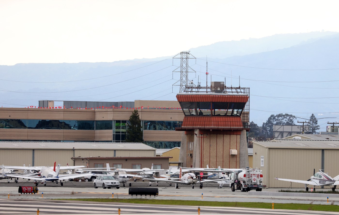 Air control tower at San Carlos Airport may soon be unstaffed, leading to safety concerns