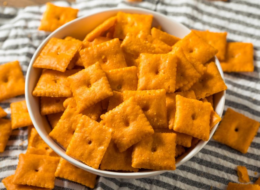 Taste-Off: The best cheese crackers — and the ones that are terrible