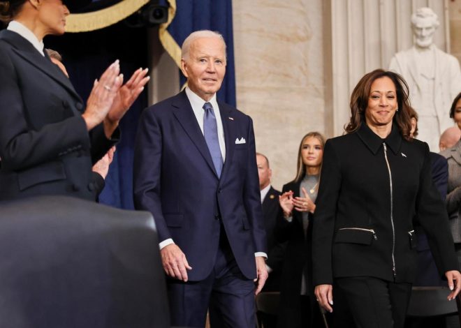 Just minutes before he leaves office, Biden pardons his siblings and their spouses