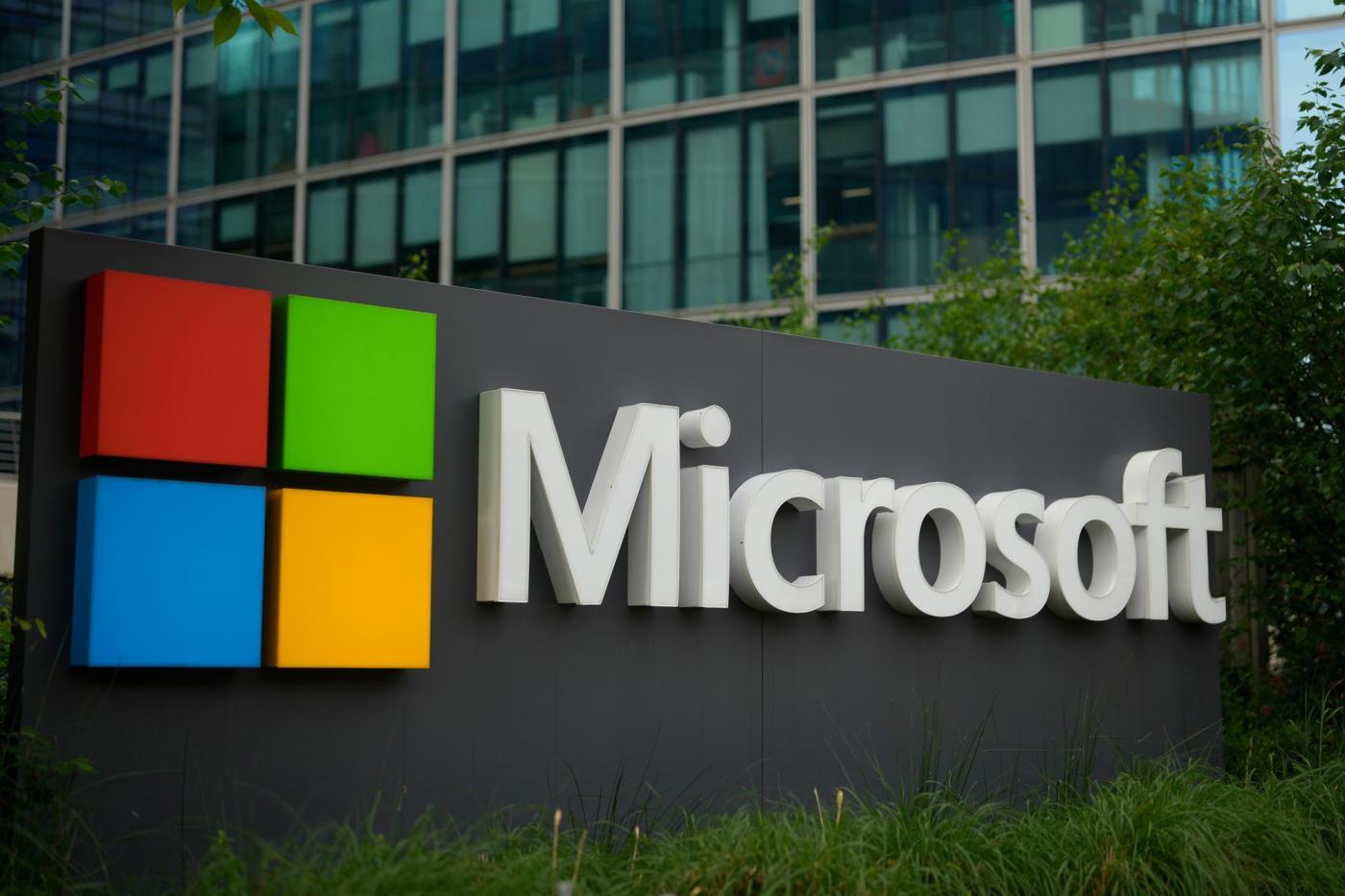 Silicon Valley homeless nonprofit sues Microsoft over disrupted email access