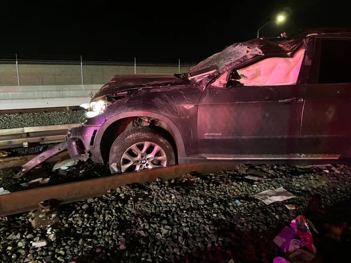 SUV occupant who died after crash onto Pittsburg BART tracks is identified