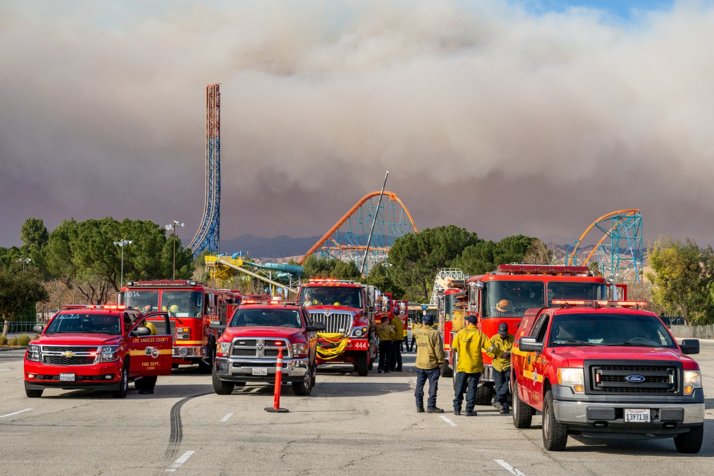 New LA fire sparks evacuation orders for towns, schools