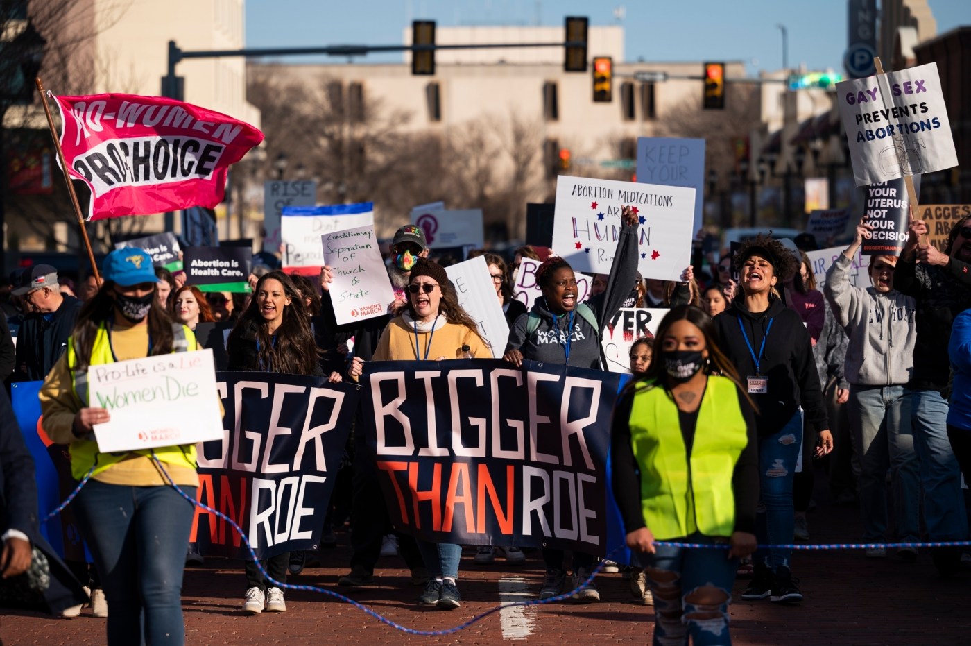 Texas judge rules 3 states can challenge abortion pill access