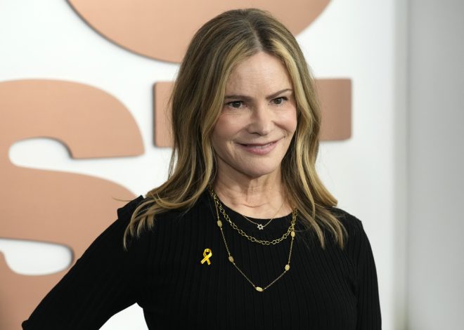 Horoscopes Feb. 5, 2025: Jennifer Jason Leigh, don’t deny yourself the things you need or love