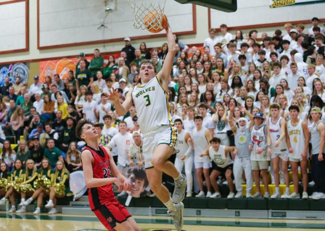 San Ramon Valley honors late coach Hans de Lannoy with emotional victory over Monte Vista