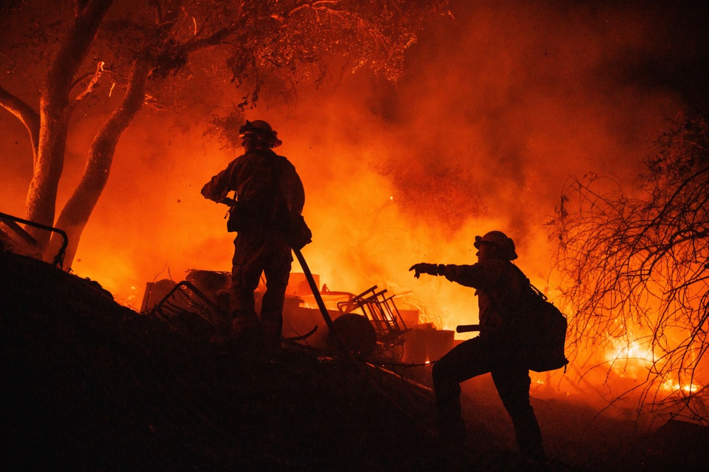 CAL FIRE firefighters could become year-round employees, new bill proposes