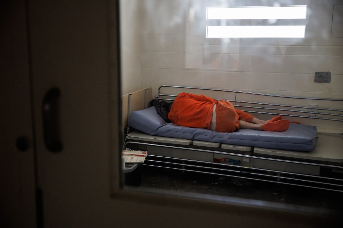 The ‘gold standard’ of drug treatment saves lives. California is pushing for more access in jails