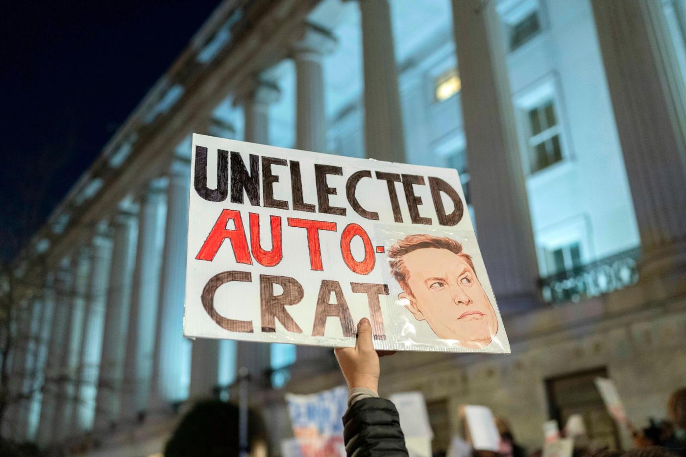Letters: DOGE has traded efficiency for lawlessness