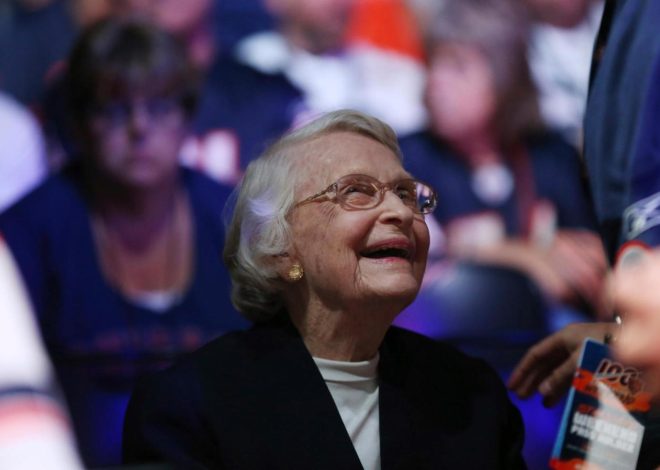 Chicago Bears owner Virginia McCaskey dies at 102