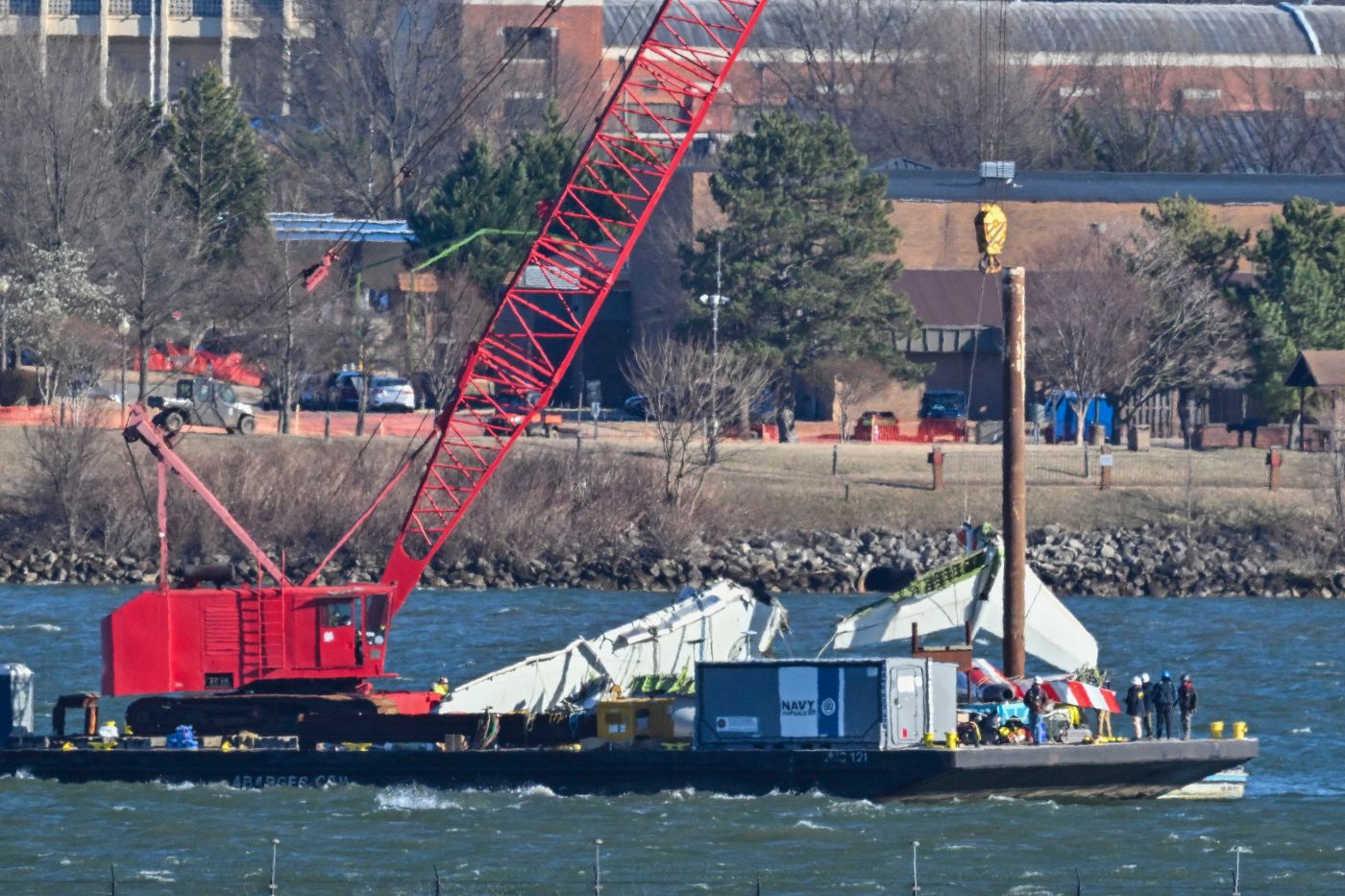 Latest radar evidence suggests Black Hawk in DC disaster was flying too high, but NTSB wants more proof