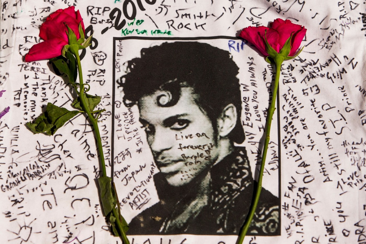 Today in History: March 26, report shows Prince had ‘exceedingly high’ levels of fentanyl when he died