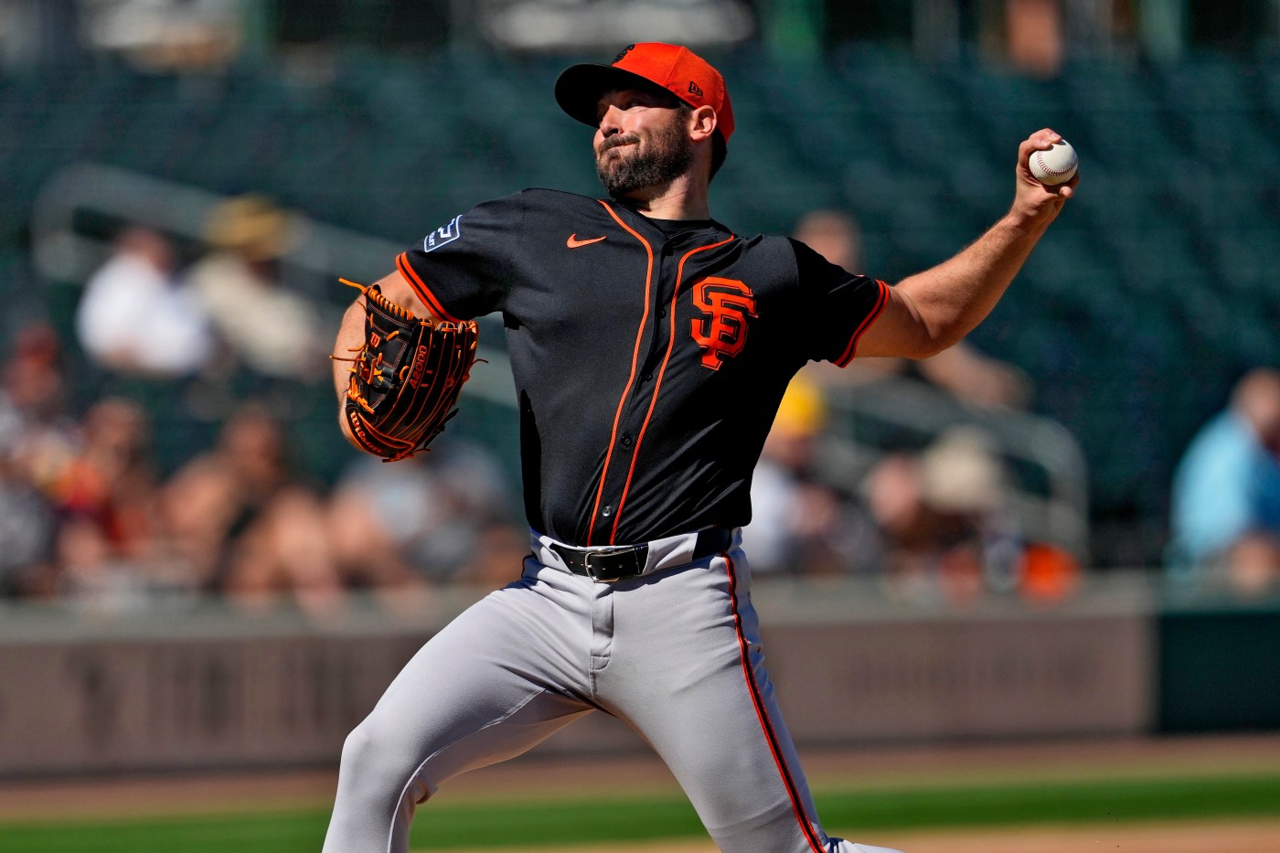 SF Giants’ Ray continues dazzling with new pitch in second Cactus League start