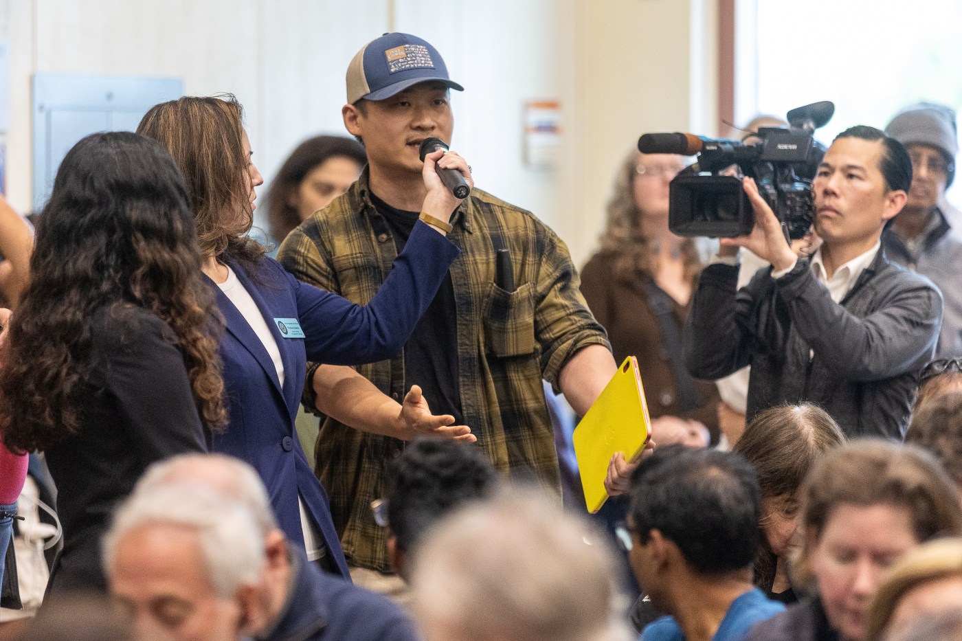 Bay Area Democrats turn to town hall meetings — even in GOP territory — to connect to voters