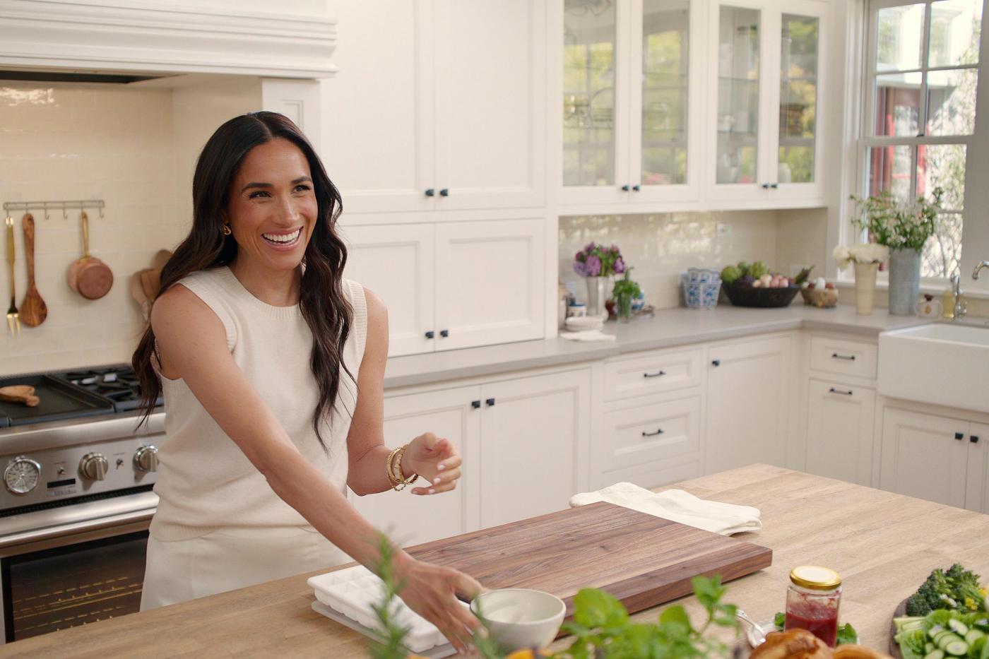 Meghan Markle blunders again in trademarking her new brand, report says