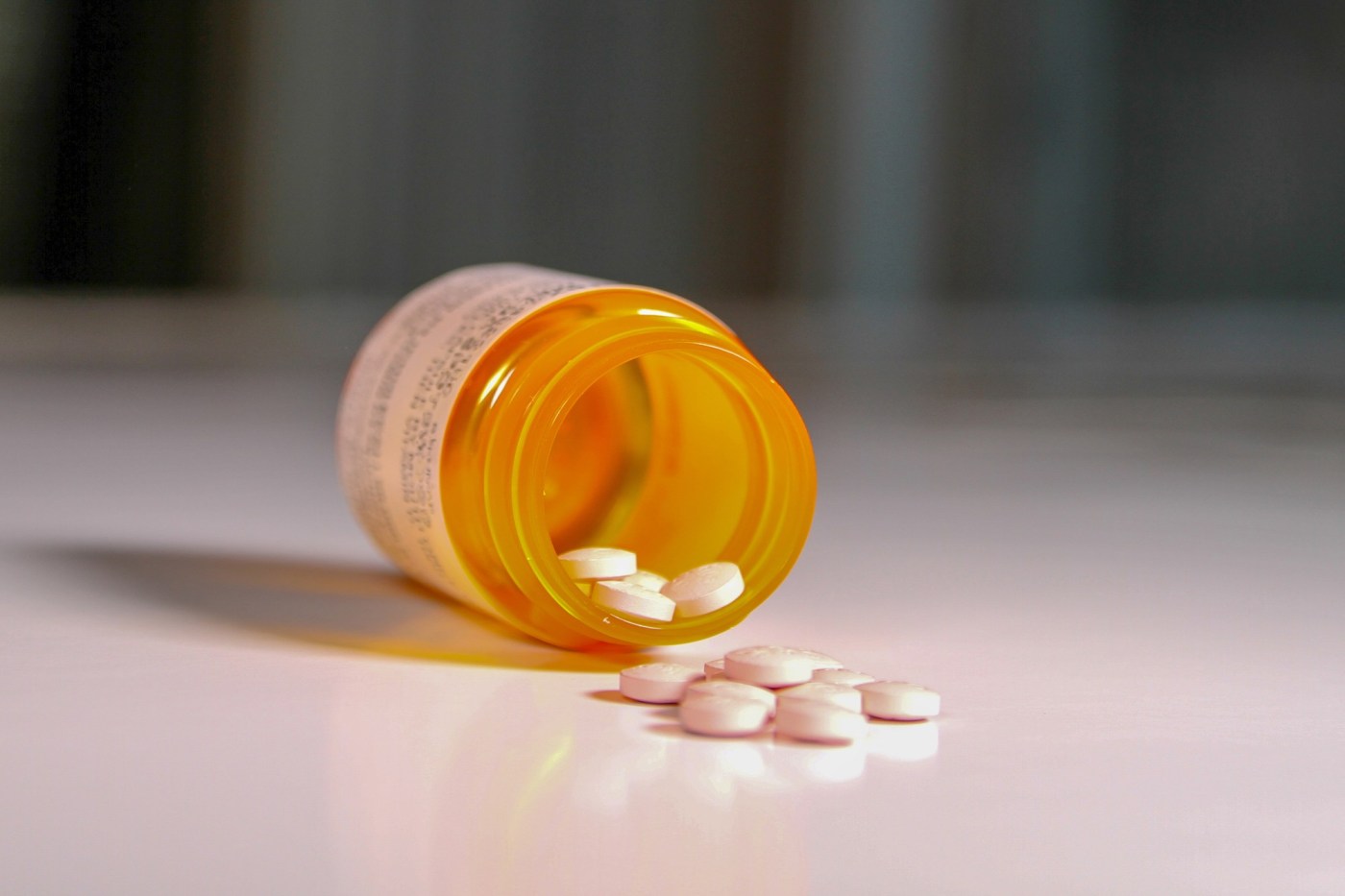 California lawmaker aims to prevent fatal overdoses, lower stigma at colleges