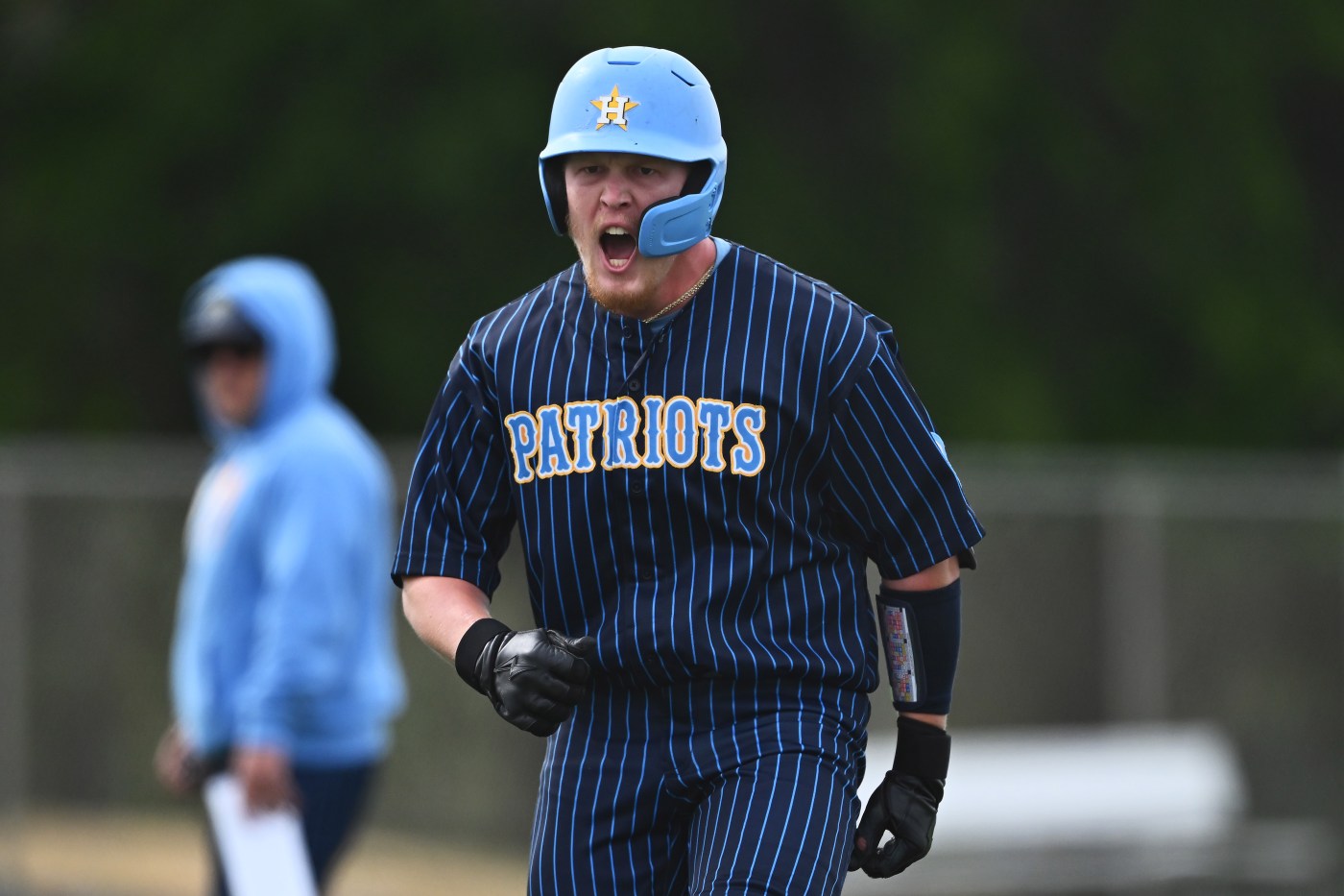 Dominant display: Heritage routs Pittsburg behind early offensive explosion