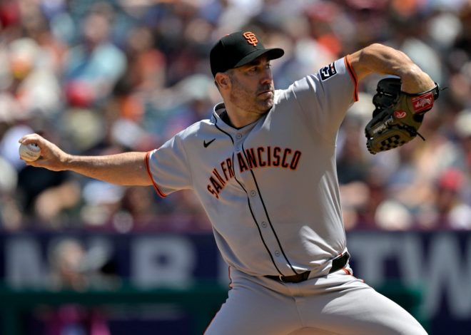 SF Giants end road trip with whimper as Walker blows save