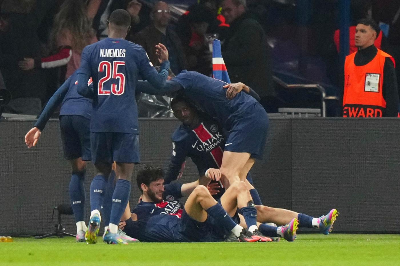Champions League: Kvaratskhelia’s wonder goal helps PSG beat Aston Villa 3-1